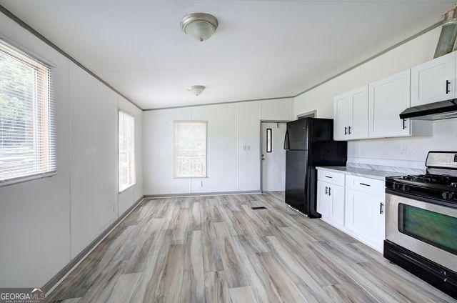 154 Fields Walk, Summerville, GA 30747