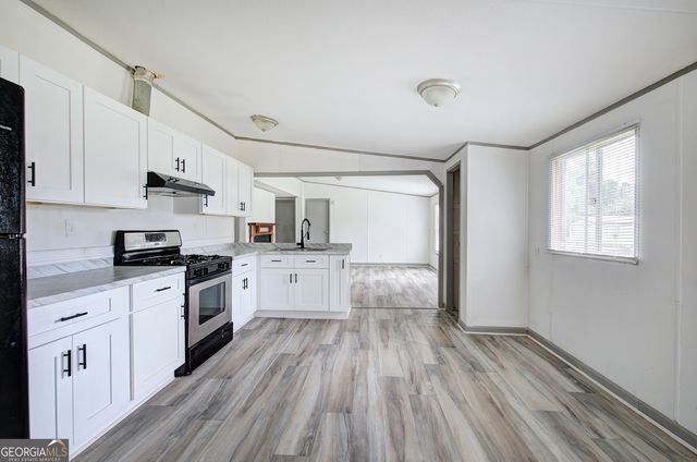 154 Fields Walk, Summerville, GA 30747
