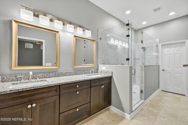 6365 ECLIPSE Circle, Jacksonville, FL 32258