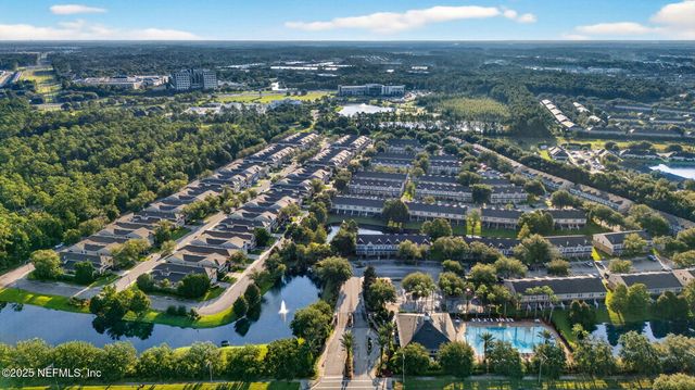 6365 ECLIPSE Circle, Jacksonville, FL 32258