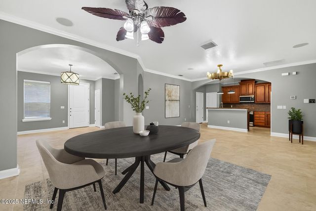 6365 ECLIPSE Circle, Jacksonville, FL 32258