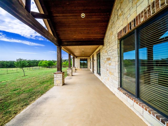 453 Tower Road, Valley View, TX 76272