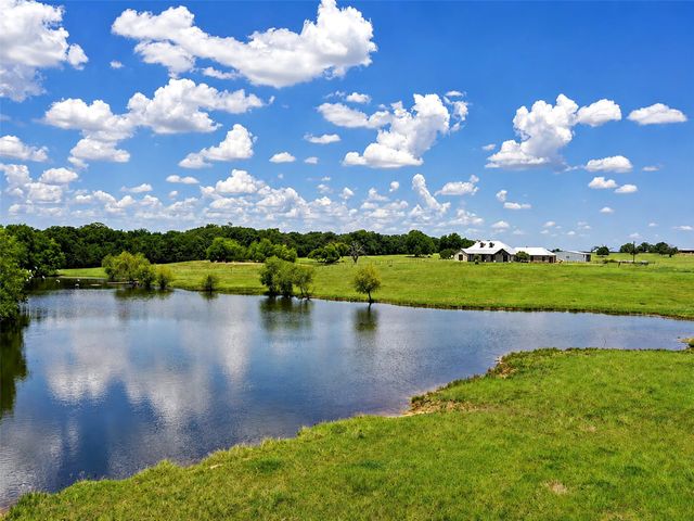 453 Tower Road, Valley View, TX 76272