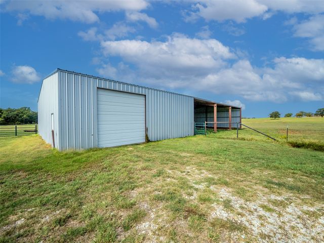 453 Tower Road, Valley View, TX 76272
