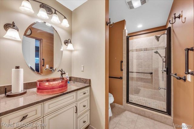 3753 Country View Drive, Oxford Charter Township, MI 48371