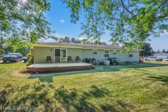 3753 Country View Drive, Oxford Charter Township, MI 48371