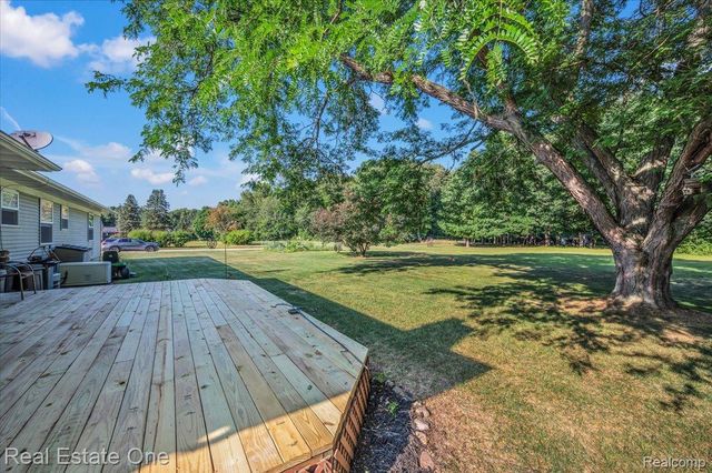 3753 Country View Drive, Oxford Charter Township, MI 48371