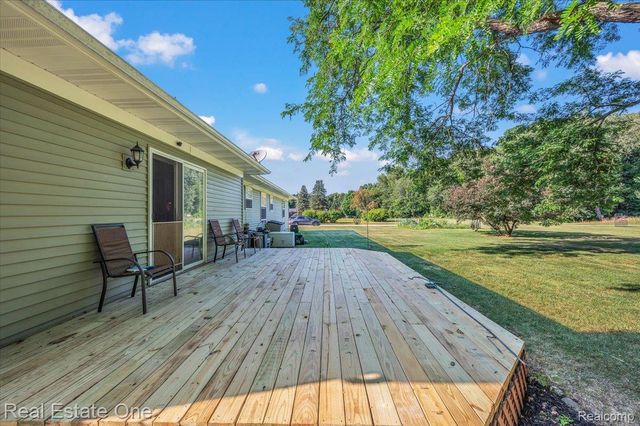 3753 Country View Drive, Oxford Charter Township, MI 48371
