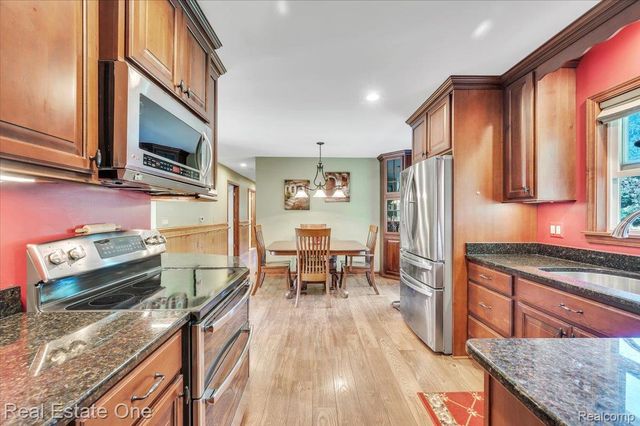 3753 Country View Drive, Oxford Charter Township, MI 48371
