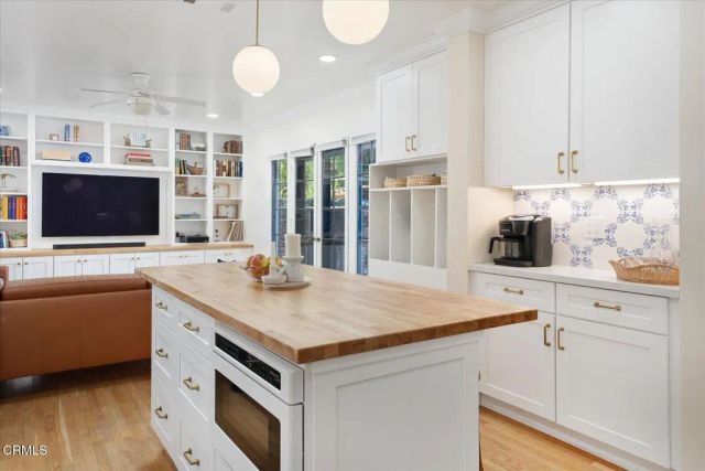 917 E Mountain, Glendale, CA 91207