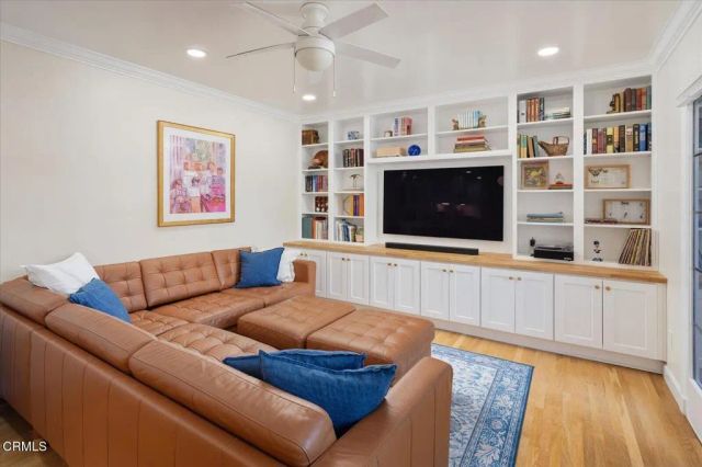 917 E Mountain, Glendale, CA 91207