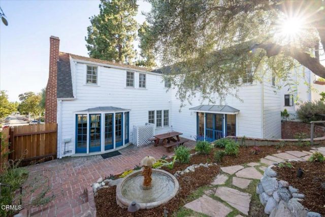 917 E Mountain, Glendale, CA 91207