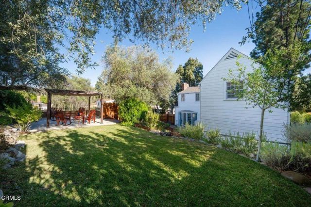 917 E Mountain, Glendale, CA 91207