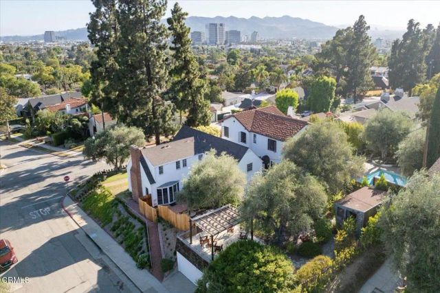 917 E Mountain, Glendale, CA 91207