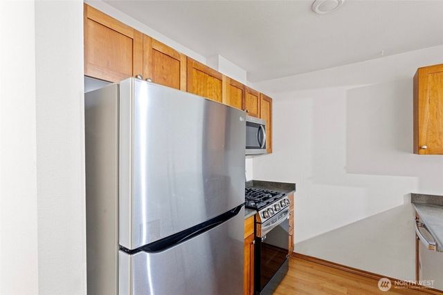 13359 Ambaum Boulevard SW, Burien, WA 98146
