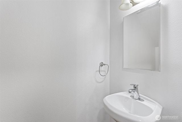 13359 Ambaum Boulevard SW, Burien, WA 98146
