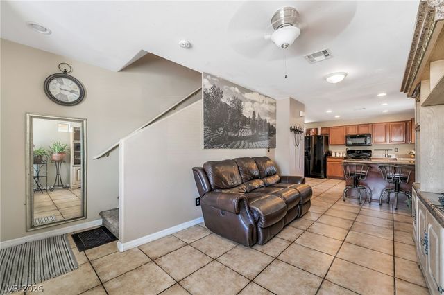 5292 Floralita Street, Las Vegas, NV 89122