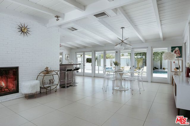1275 E Sunny Dunes Road, Palm Springs, CA 92264