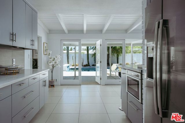 1275 E Sunny Dunes Road, Palm Springs, CA 92264