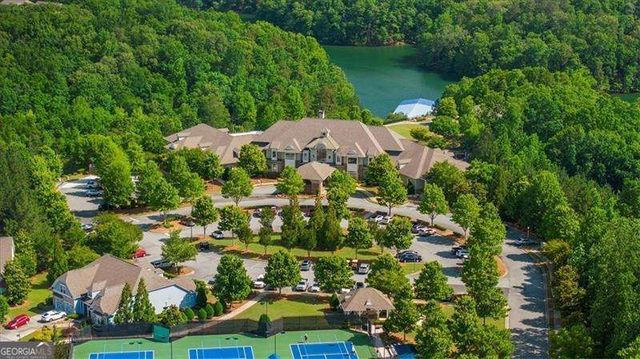 3156 Willow Creek Drive SW, Gainesville, GA 30504