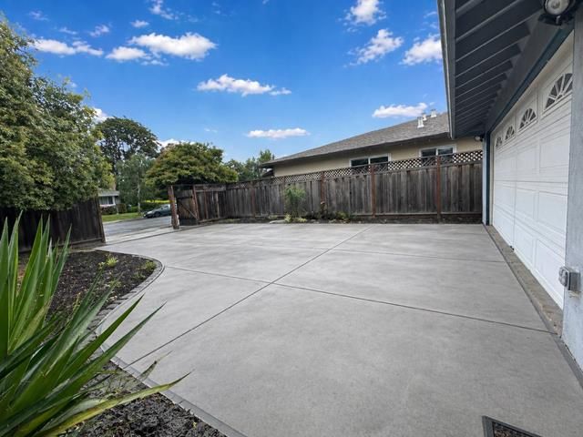 1090 White Drive, Santa Clara, CA 95051