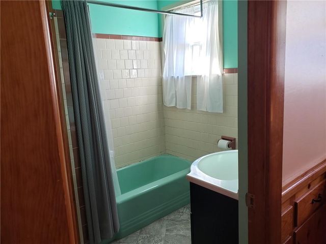 40 East Barrows Street 2, Cumberland, RI 02864