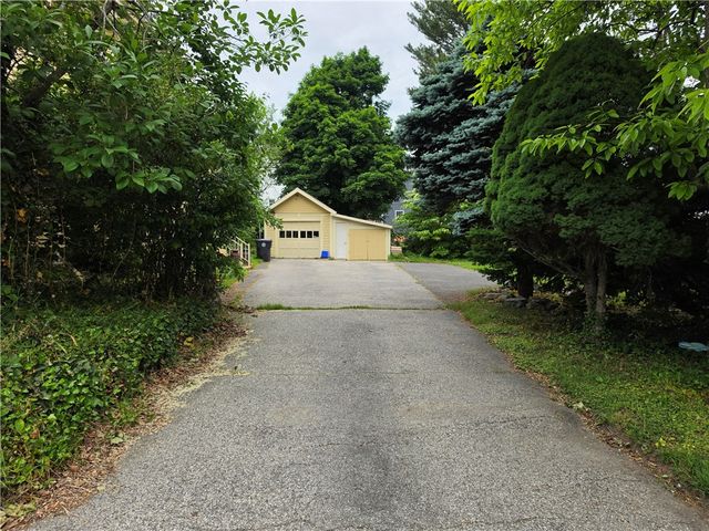 40 East Barrows Street 2, Cumberland, RI 02864