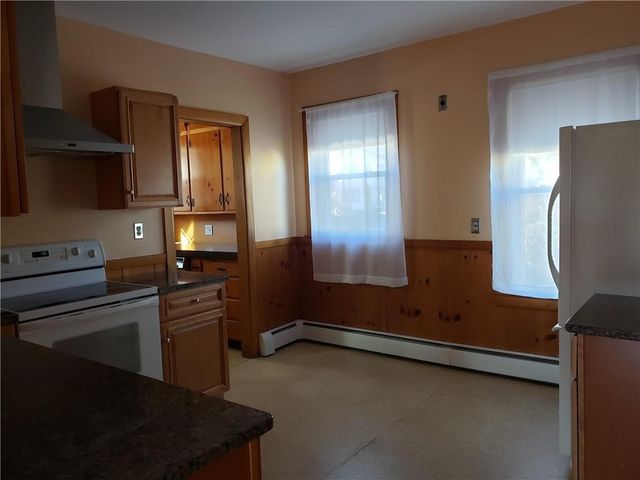 40 East Barrows Street 2, Cumberland, RI 02864