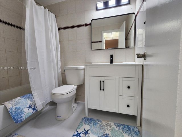 3505 S Ocean Drive 819, Hollywood, FL 33019