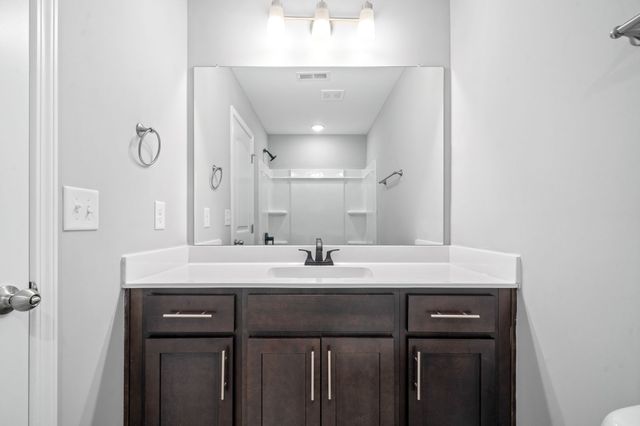 124 Davis Ridge Lane, Clarksville, TN 37040