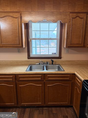 1025 Ralph Mullis Road, Rentz, GA 31075