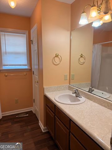 1025 Ralph Mullis Road, Rentz, GA 31075