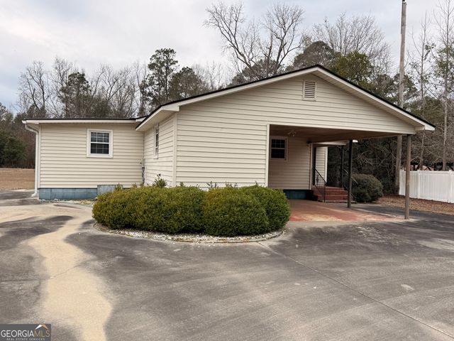 1025 Ralph Mullis Road, Rentz, GA 31075