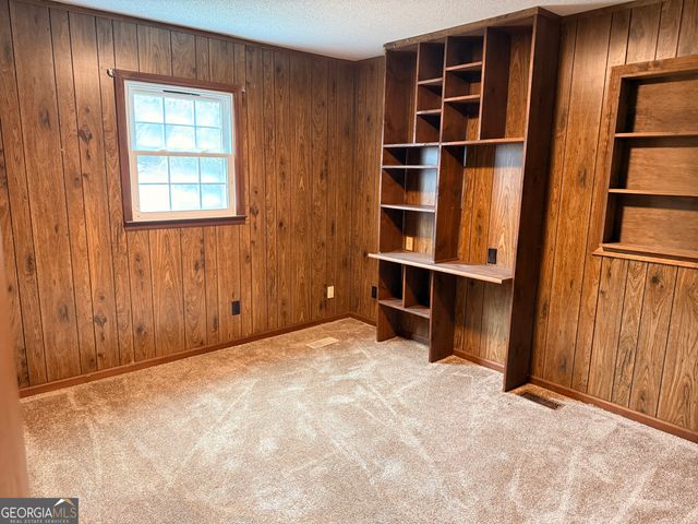 1025 Ralph Mullis Road, Rentz, GA 31075