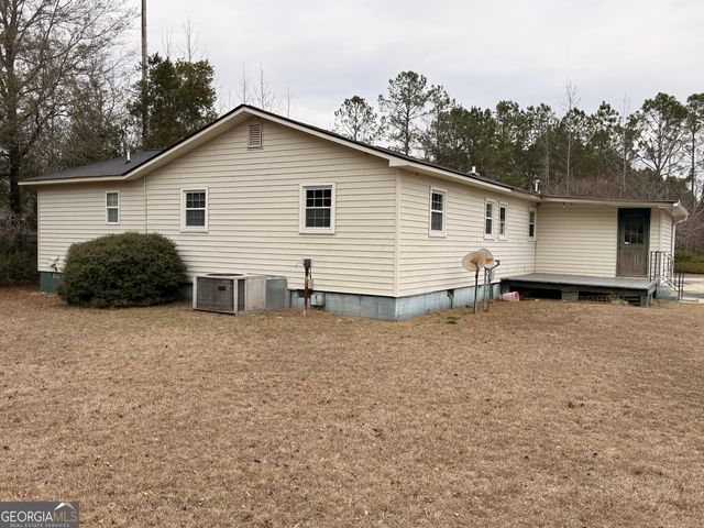 1025 Ralph Mullis Road, Rentz, GA 31075