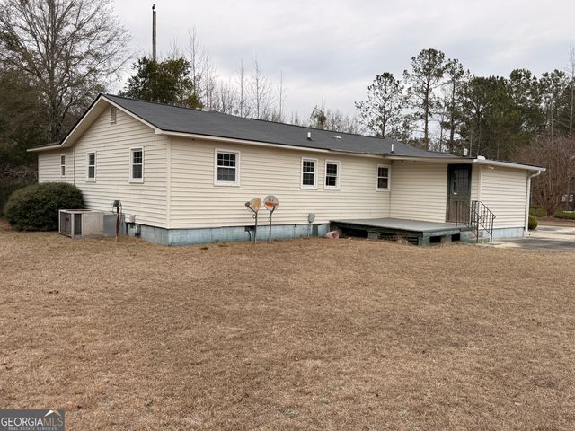 1025 Ralph Mullis Road, Rentz, GA 31075