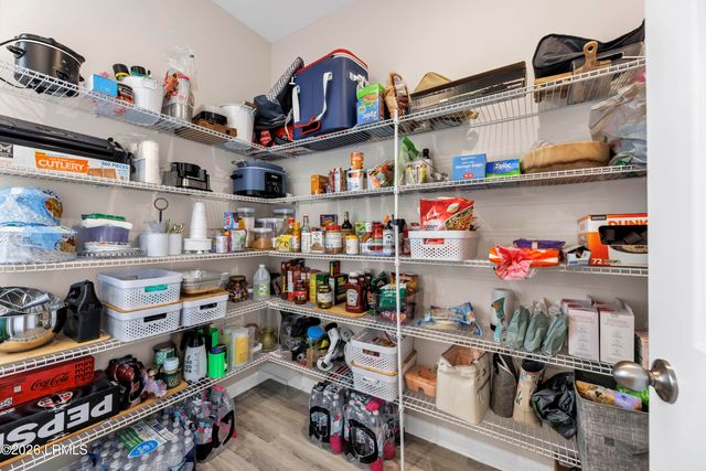 4 Whispering Oaks Circle, Okatie, SC 29909