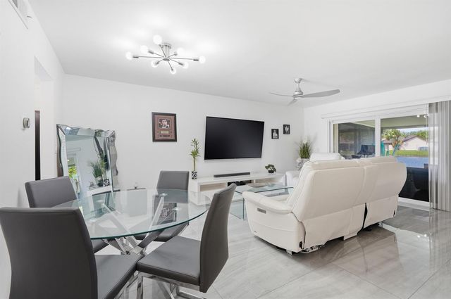 10875 NW 29th Manor 8, Sunrise, FL 33322