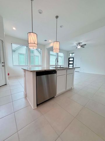 1539 Crystal Stream Drive, Missouri City, TX 77459