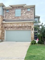 1539 Crystal Stream Drive, Missouri City, TX 77459