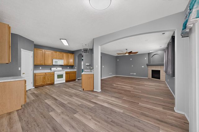 7220 Hearthstone Road NW, Albuquerque, NM 87114