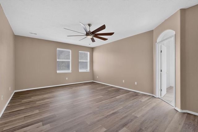 7220 Hearthstone Road NW, Albuquerque, NM 87114