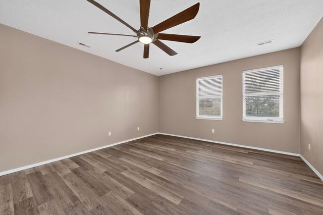 7220 Hearthstone Road NW, Albuquerque, NM 87114