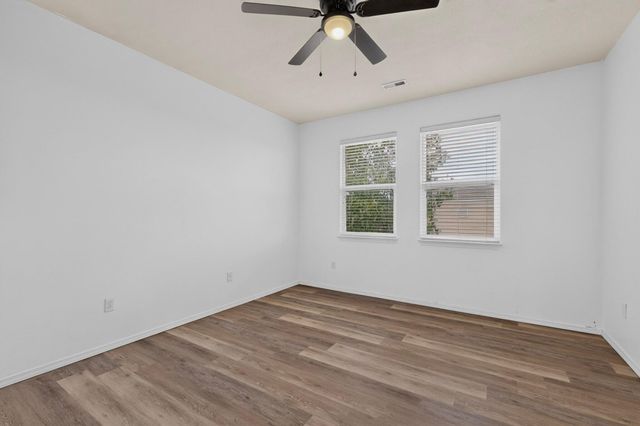 7220 Hearthstone Road NW, Albuquerque, NM 87114