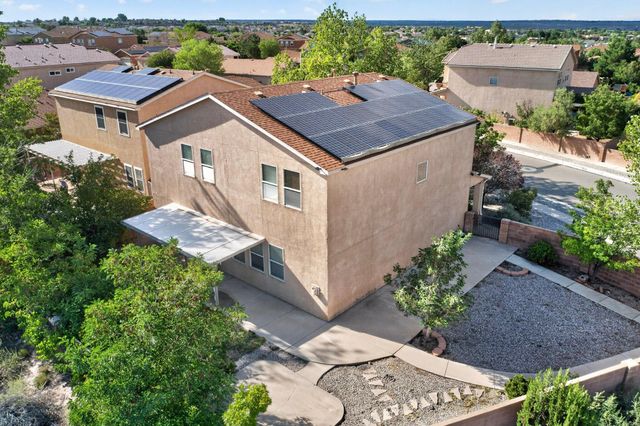 7220 Hearthstone Road NW, Albuquerque, NM 87114