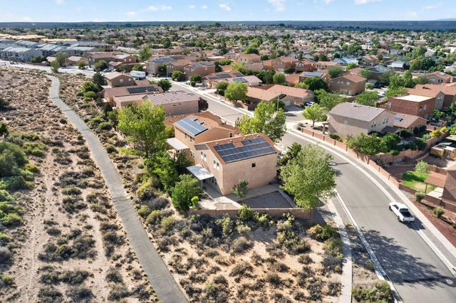 7220 Hearthstone Road NW, Albuquerque, NM 87114