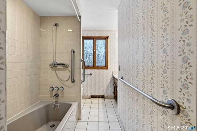 85 Bogel Road, East Haddam, CT 06423