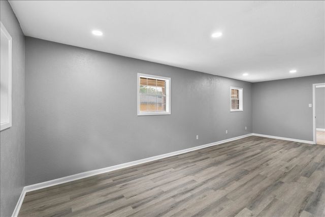 406 N 37th Street, Corsicana, TX 75110