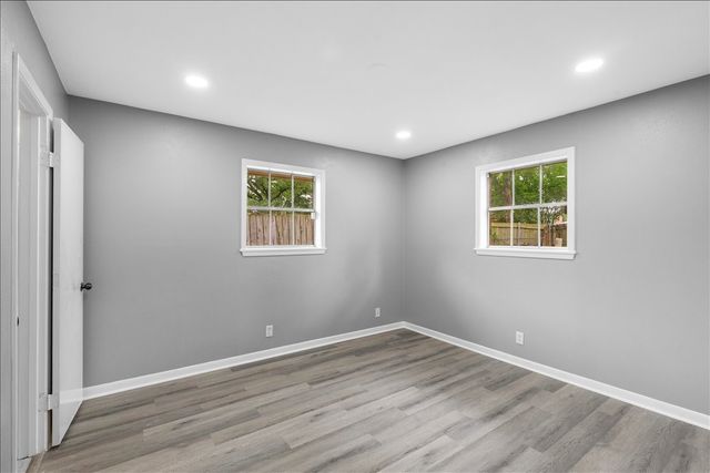 406 N 37th Street, Corsicana, TX 75110