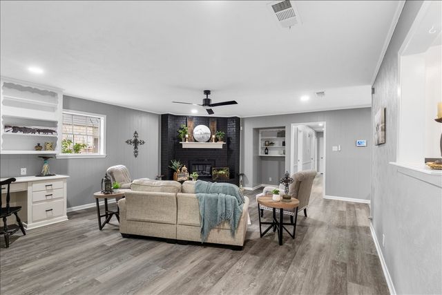 406 N 37th Street, Corsicana, TX 75110